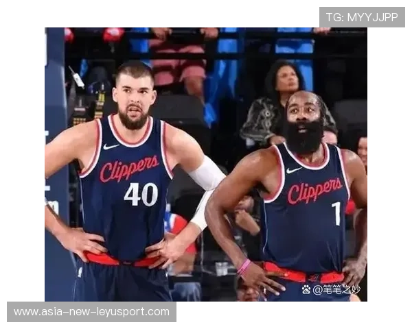 快船队紧追对手，争取更高排名，快船队强不强