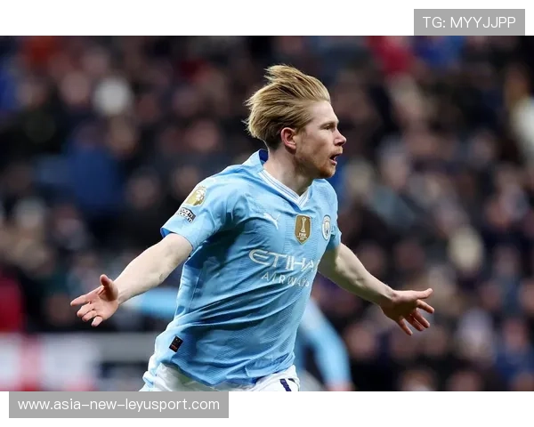 德布劳内复出后掌握全场主动权，曼城前场推进流畅